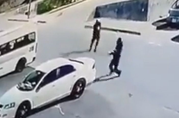 Captan asesinato de hombre en Michoacán