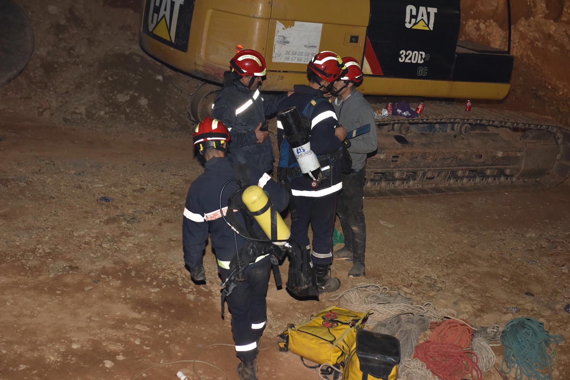Rayan. Extraen sin vida a niño que cayó en pozo