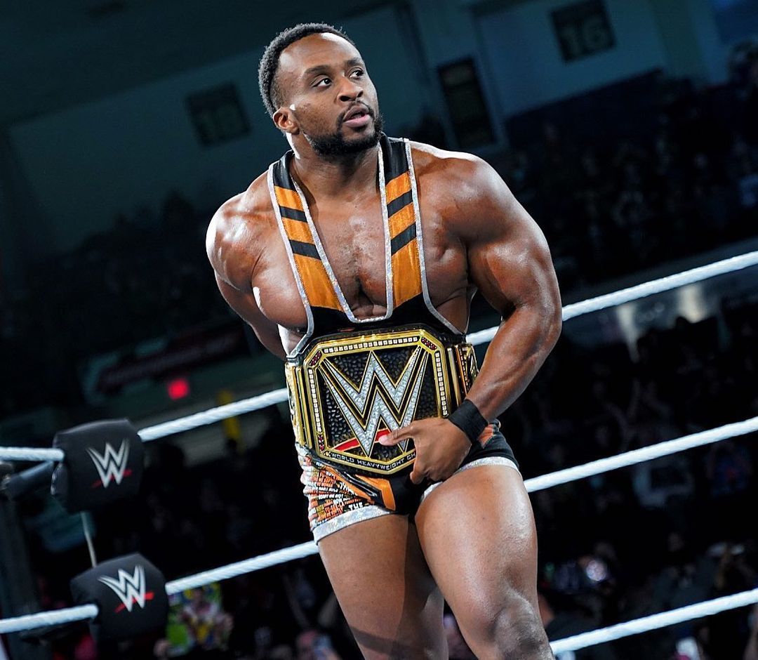 Big E manda mensaje tras romperse el cuello