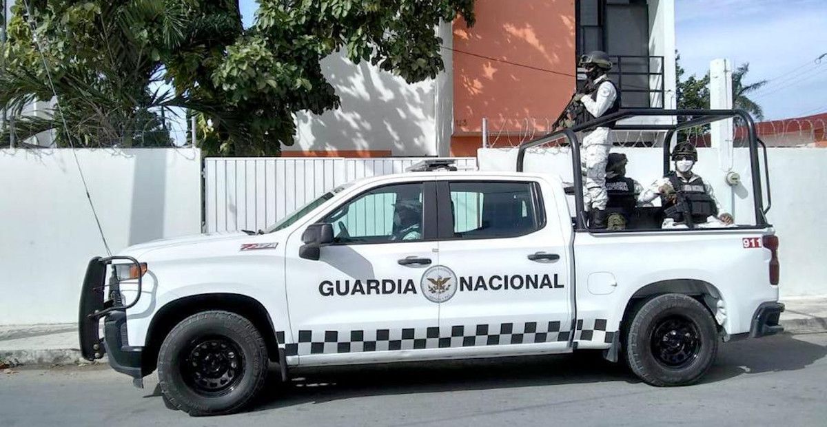 Edomex. Guardia Nacional golpea a pareja en Ecatepec |VIDEO 