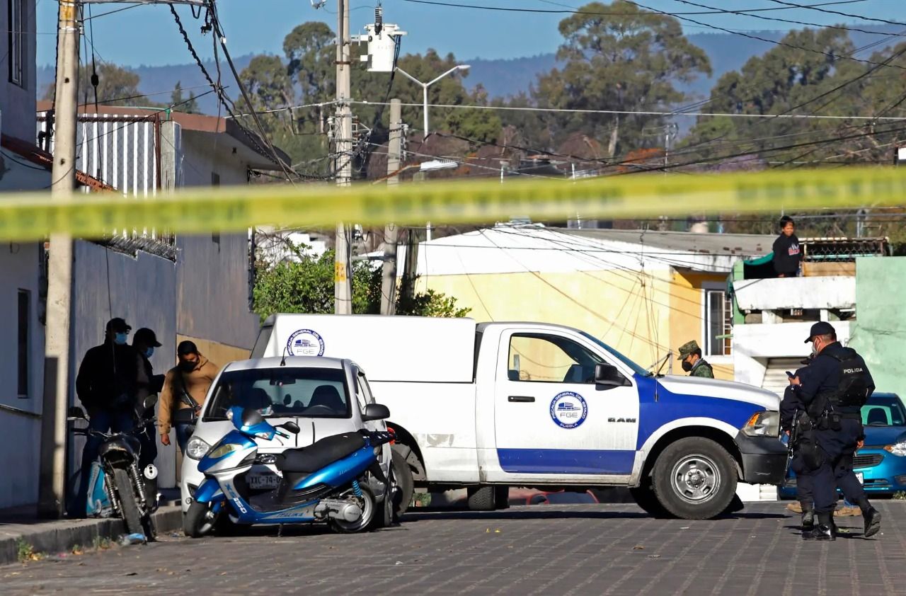 Investigan asesinato de familia en Atlixco