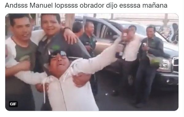 Memes de Yuriria Sierra borracha 