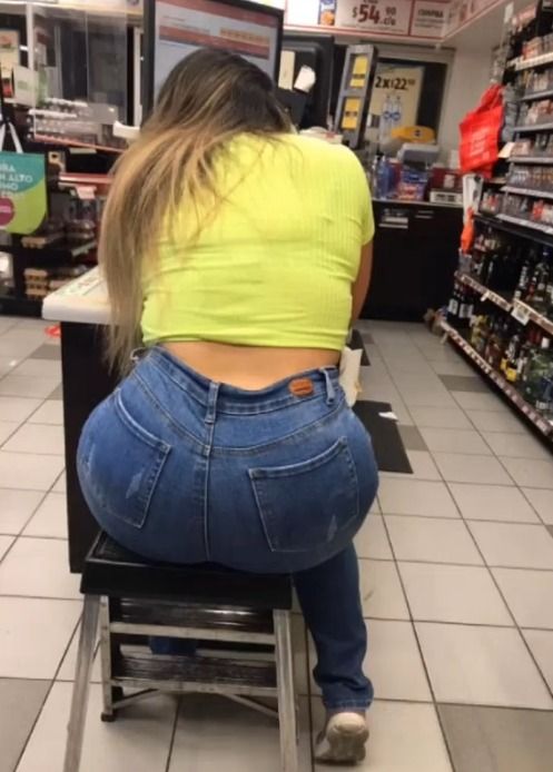 Lizbeth Castro. Nueva cajera de Oxxo se hace viral |VIDEO