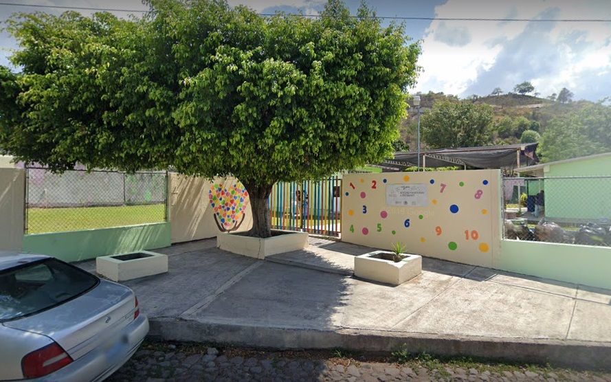 Estudiante termina en coma tras recibir patada en Nayarit