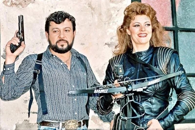 Rosa Gloria Chagoyán. ¿Qué pasó con Lola la Trailera? |FOTOS