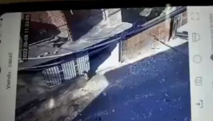 Argentina. Portón aplasta a niño de 3 años en Bernal |VIDEO 