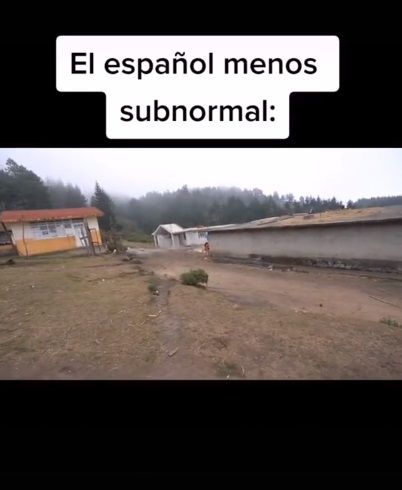 Español llama 'aldeas antiguas' a casas en obra negra |VIDEO