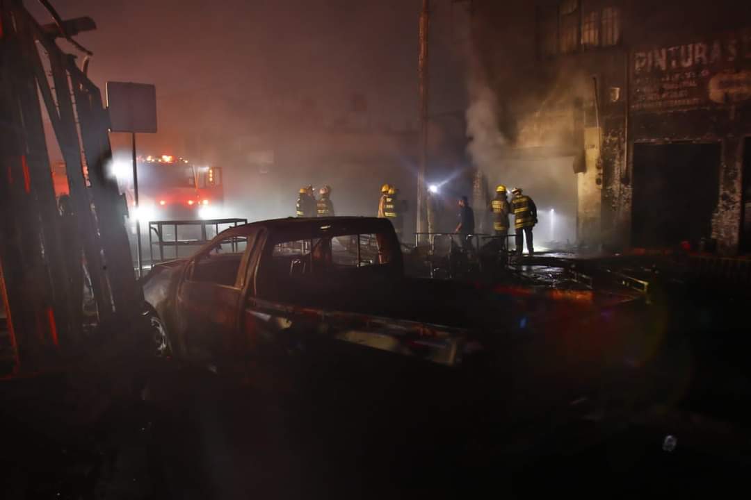 Pipa choca contra tren y provoca explosión en Aguascalientes