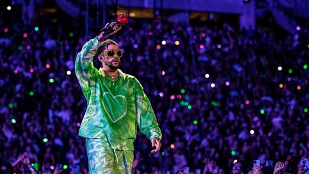 Cumpleañera se queda afuera del concierto de Bad Bunny CDMX