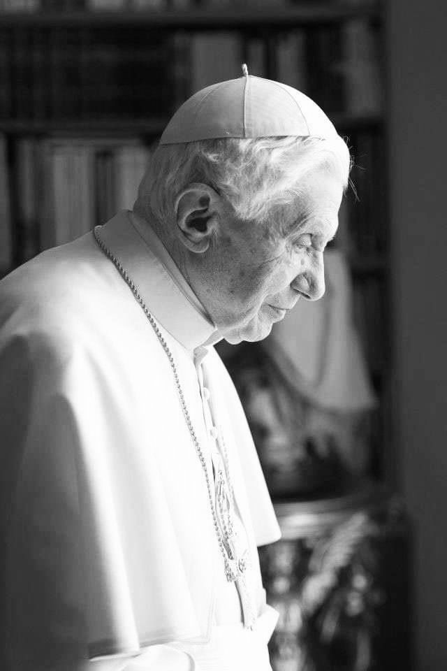 papa-benedicto-xvi-muerte