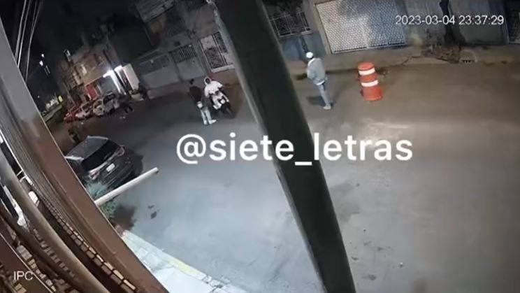 Menor mata a otro por resistirse a asalto en CDMX |VIDEO