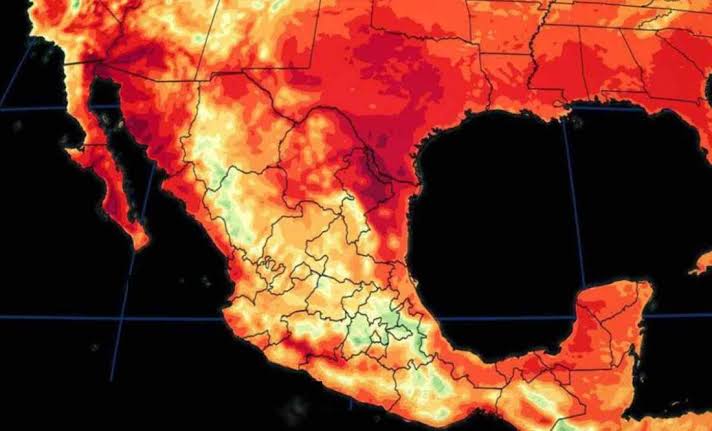 Maestro deja a alumo bajo el sol en plena alza de temperaturas