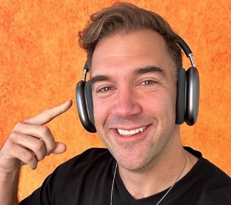 Identidad de Lewis Howes