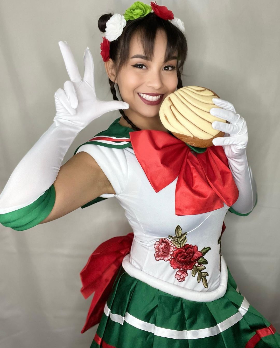 ¿Cómo se vería Sailor Moon si fuera mexicana?