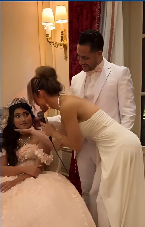 Madre y su hija quinceañera