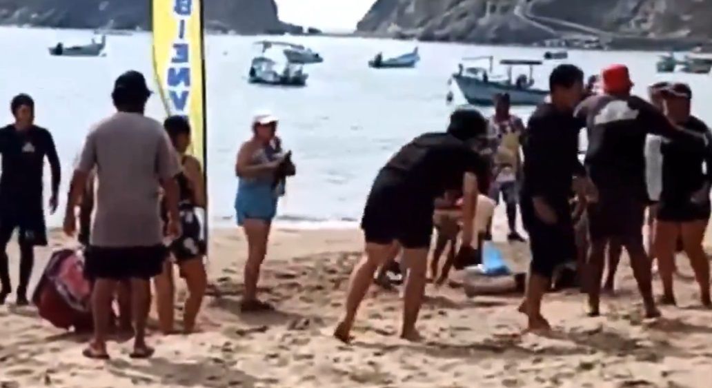 Mujer muere en playas de Jalisco
