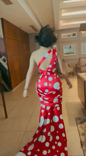 Ángela Aguilar sorprende