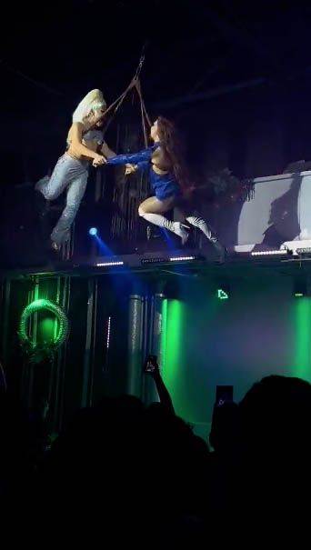 Drag queens en el aire