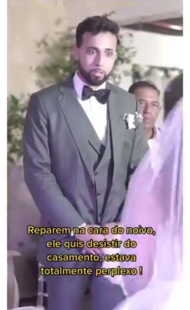 Novio reacciona a su novia con minivestido durante boda