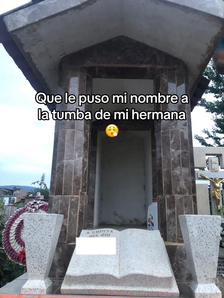 Papá pone nombre de su hija vivida en tumba  