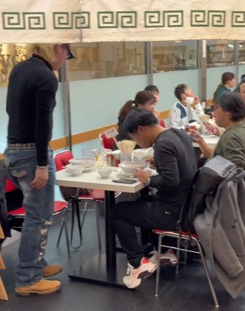 Así actúan los japoneses durante terremoto