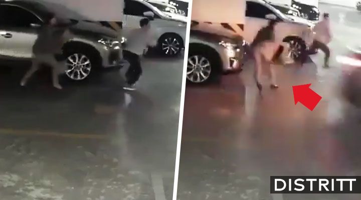 Auto atropella a mujer en estacionamiento