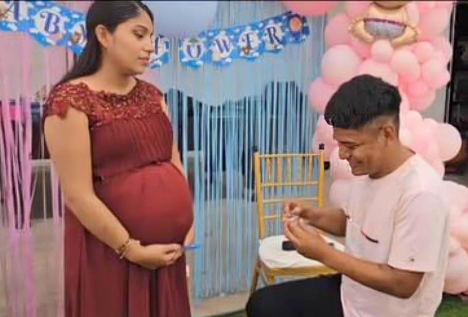 Propuesta de matrimonio en baby shower