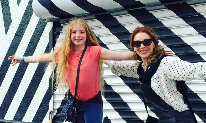 Reaparece Constanza Creel hija de Edith González