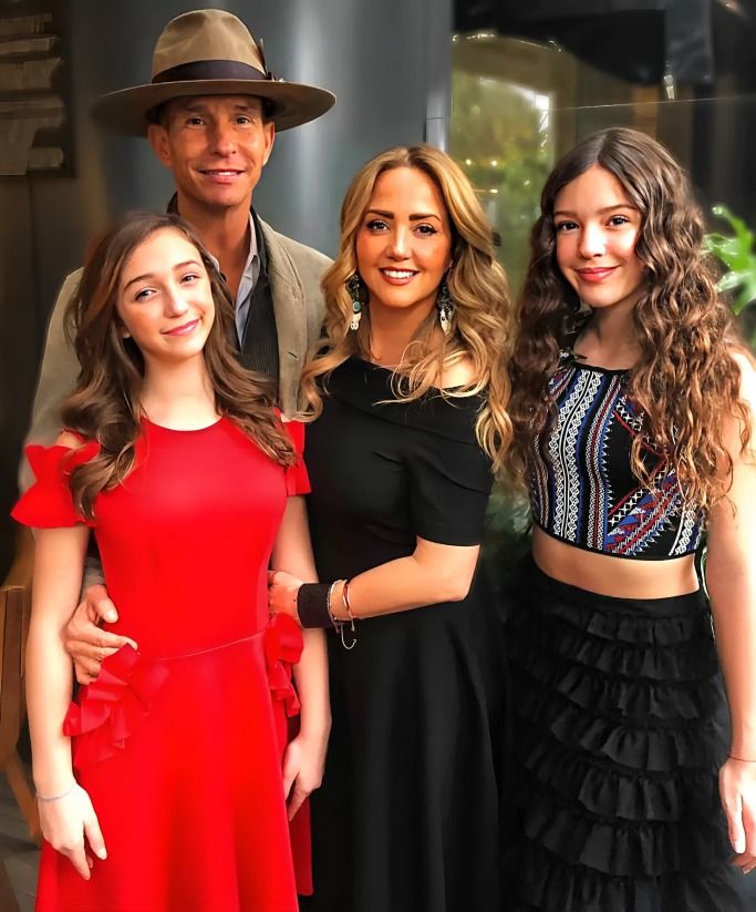 Andrea Legarreta asegura le desea lo mejor