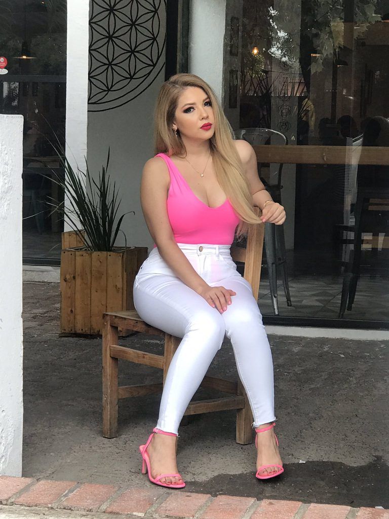 Cendy robles fue presentadora de televisión
