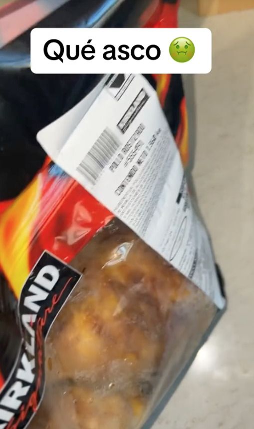 Pollo de Costco con larvas divide opiniones en redes