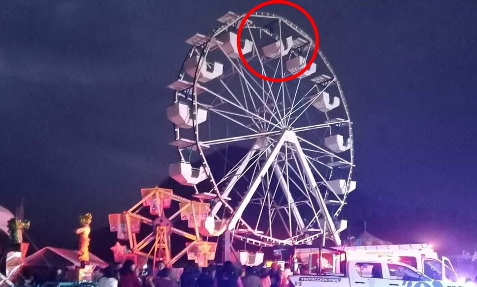 Padre e hija caen de la rueda de la fortuna en Veracruz