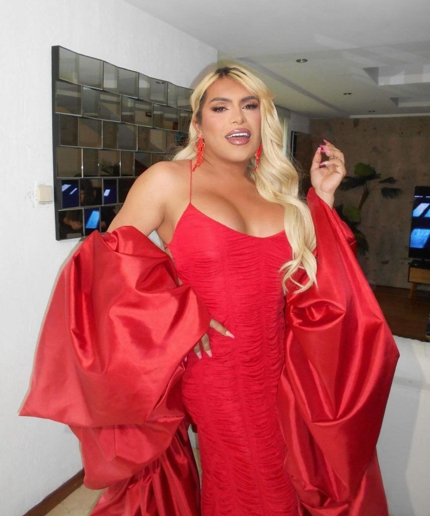 Wendy Guevara regalará casa a hermana