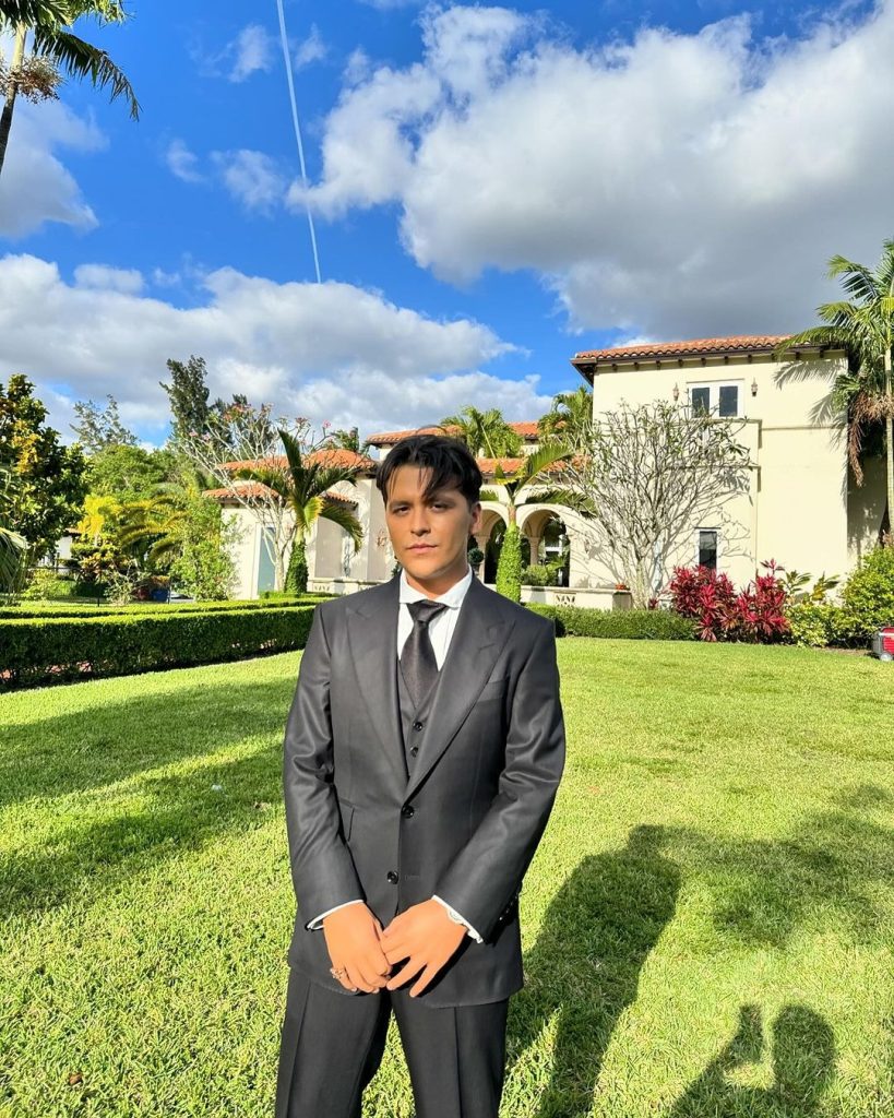 Christian Nodal nueva imagen