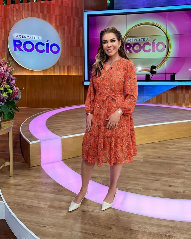 Rocío Sánchez Azuara presume figura en bikini