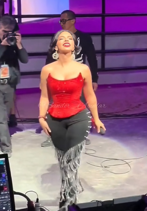 Ángela Aguilar es criticada por su cuerpo