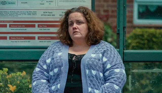 Ella es Fiona Harvey, la Martha real de Bebé reno |FOTO