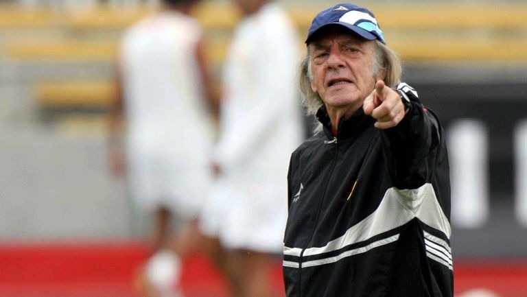 Muere César Luis Menotti