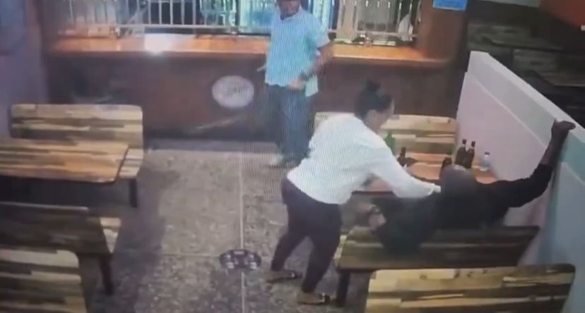 Policía herido
