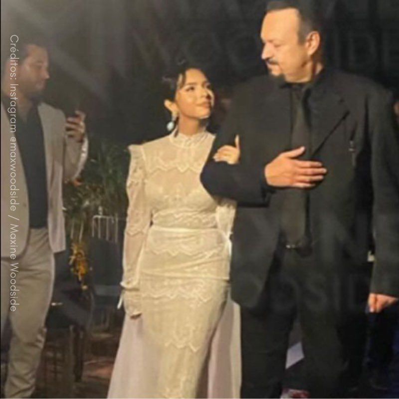 Así lució Nodal y ÁNgela en su boda secreta