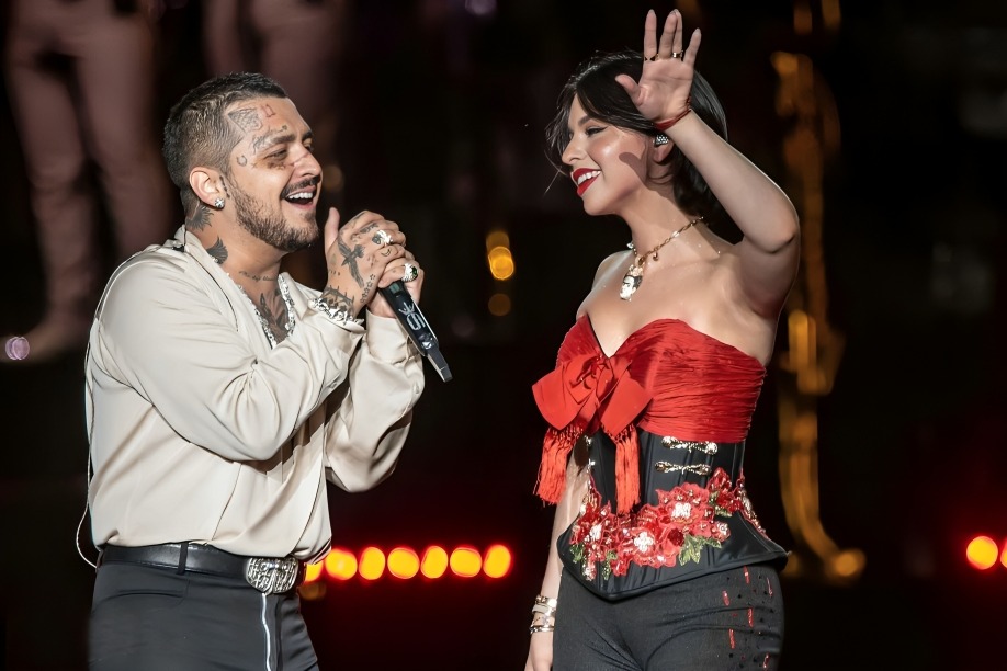 Nodal y ÁNgela Aguilar se casan en boda privada