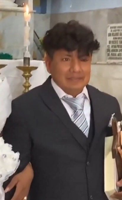 Novio aparece borracho en boda