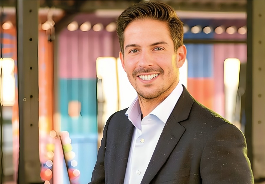 ¿Quién es Víctor González supuesto novio de Irina?