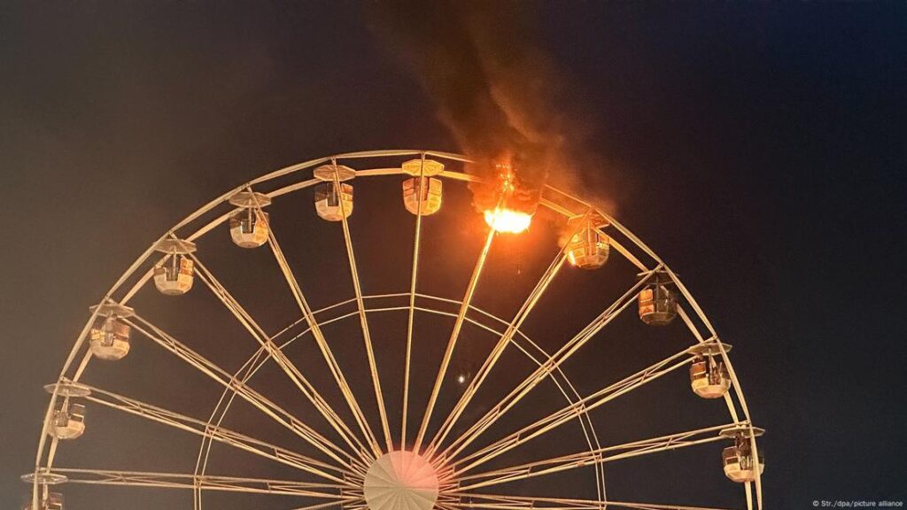 Incendio en rueda de la fortuna en Alemania