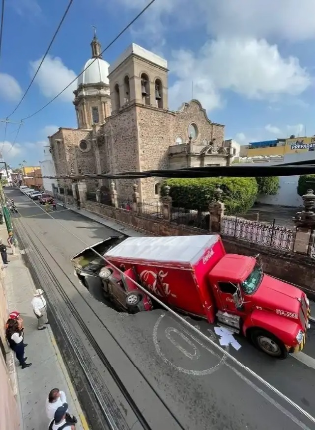 Socavón en Irapuato, video