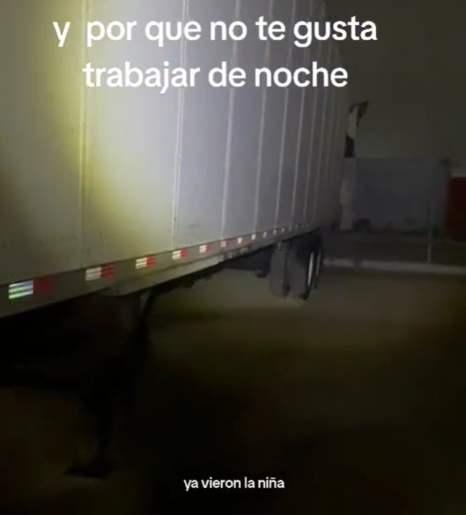 Trailero graba a niña fantasma