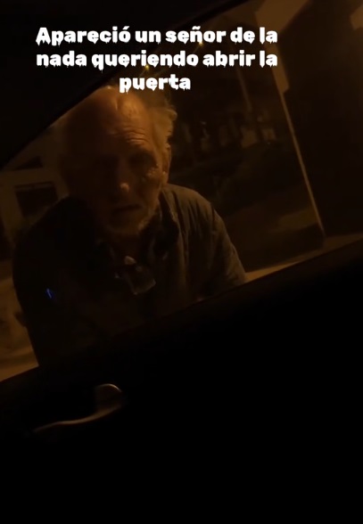 Abuelito fallecido frente a taxista