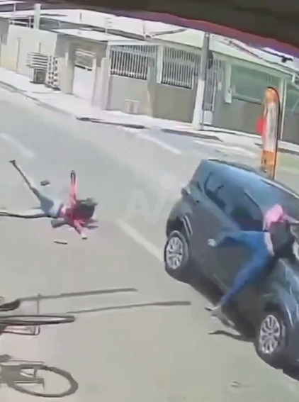 Video de accidente de chicas en bicicleta