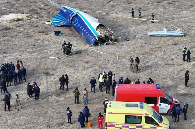 Así ocurrió desplome de avión en Kazajistán