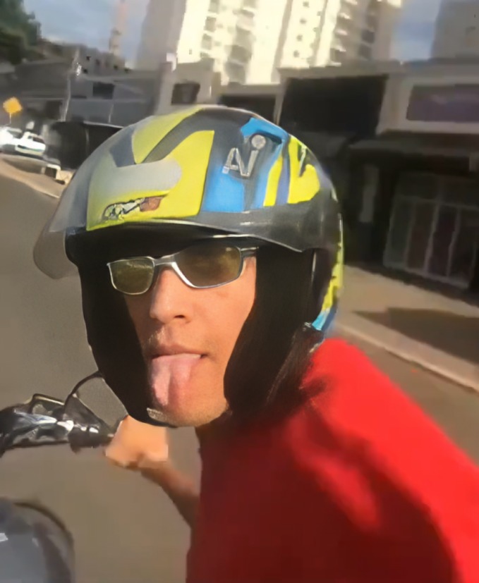 Motociclista muere al intentar tomarse foto